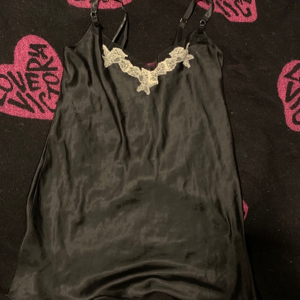 Victoria’s Secret slip